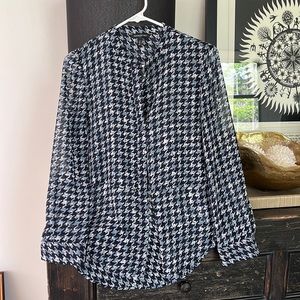 Banana Republic blouse